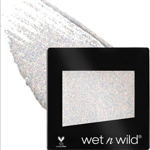 5/$25💜 Wet n Wild Color Icon Glitter Eyeshadow Single in Bleached